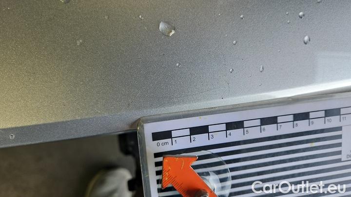 Volkswagen  Golf  2.0 TDI SCR DSG Style Variant #22