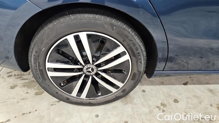 Mercedes  CLA-Klasse CLA 220 d DCT Shooting Brake #10