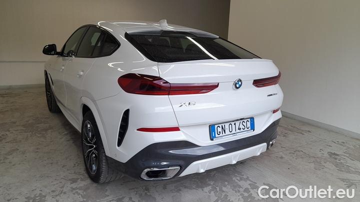 Bmw  X6 xDrive30d MH48V MSport autom. #3