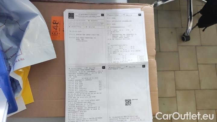 Ford  Kuga 2.5 Benzina FHEV 190CV AWD ST-Line Aut #18