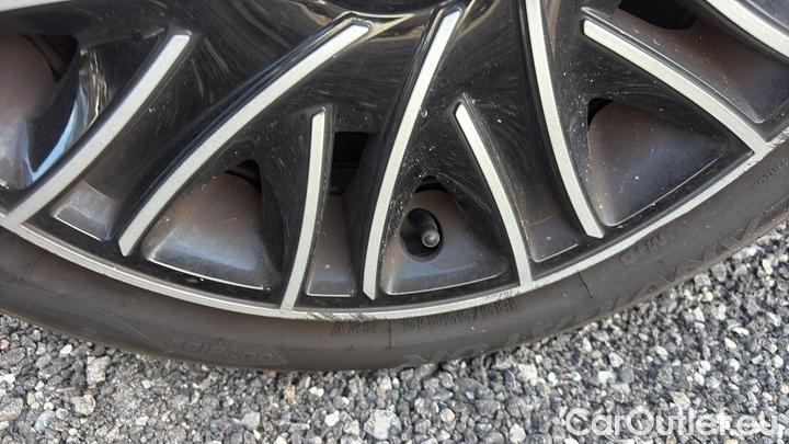 Lancia  Ypsilon 1.0 FireFly 70cv S&S Hybrid GOLD #58