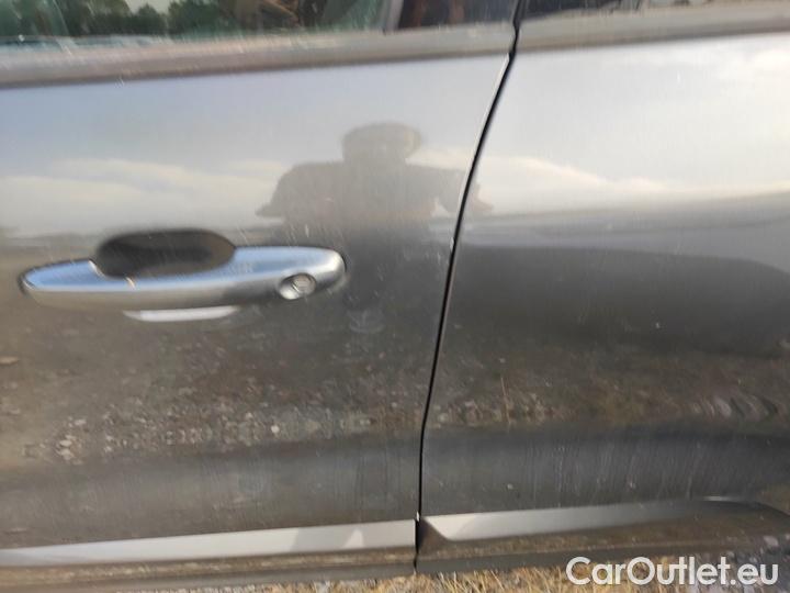 Ford  Kuga 2.5 Benzina FHEV 190CV AWD ST-Line Aut #47