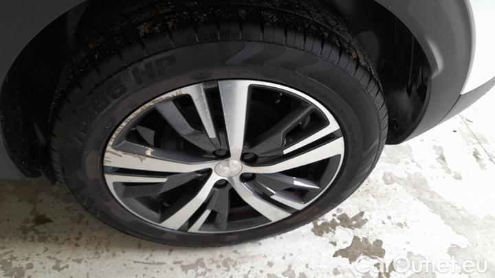Peugeot  3008 BlueHDI 130 EAT8 S&S Allure Pack #23