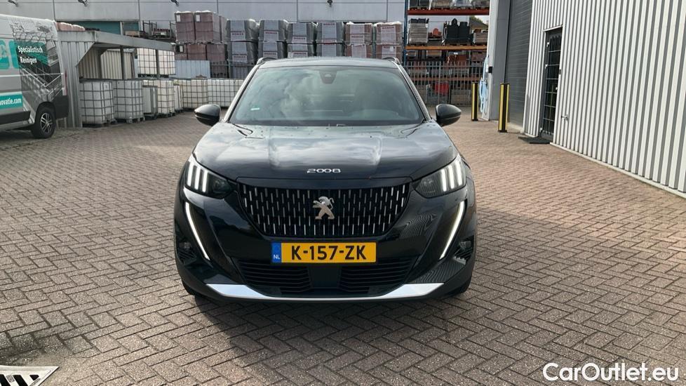 Peugeot  2008 1.2 puretech gt 96kW #8