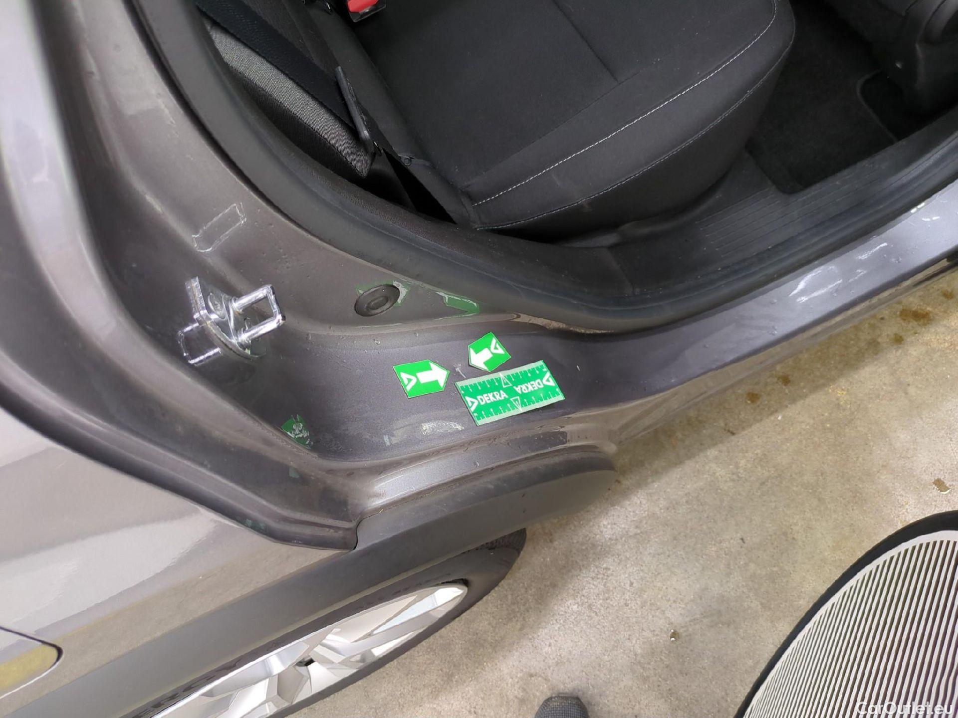  Renault  Captur  II Business 1.5 dCi 95CV BVM6 E6dT #10