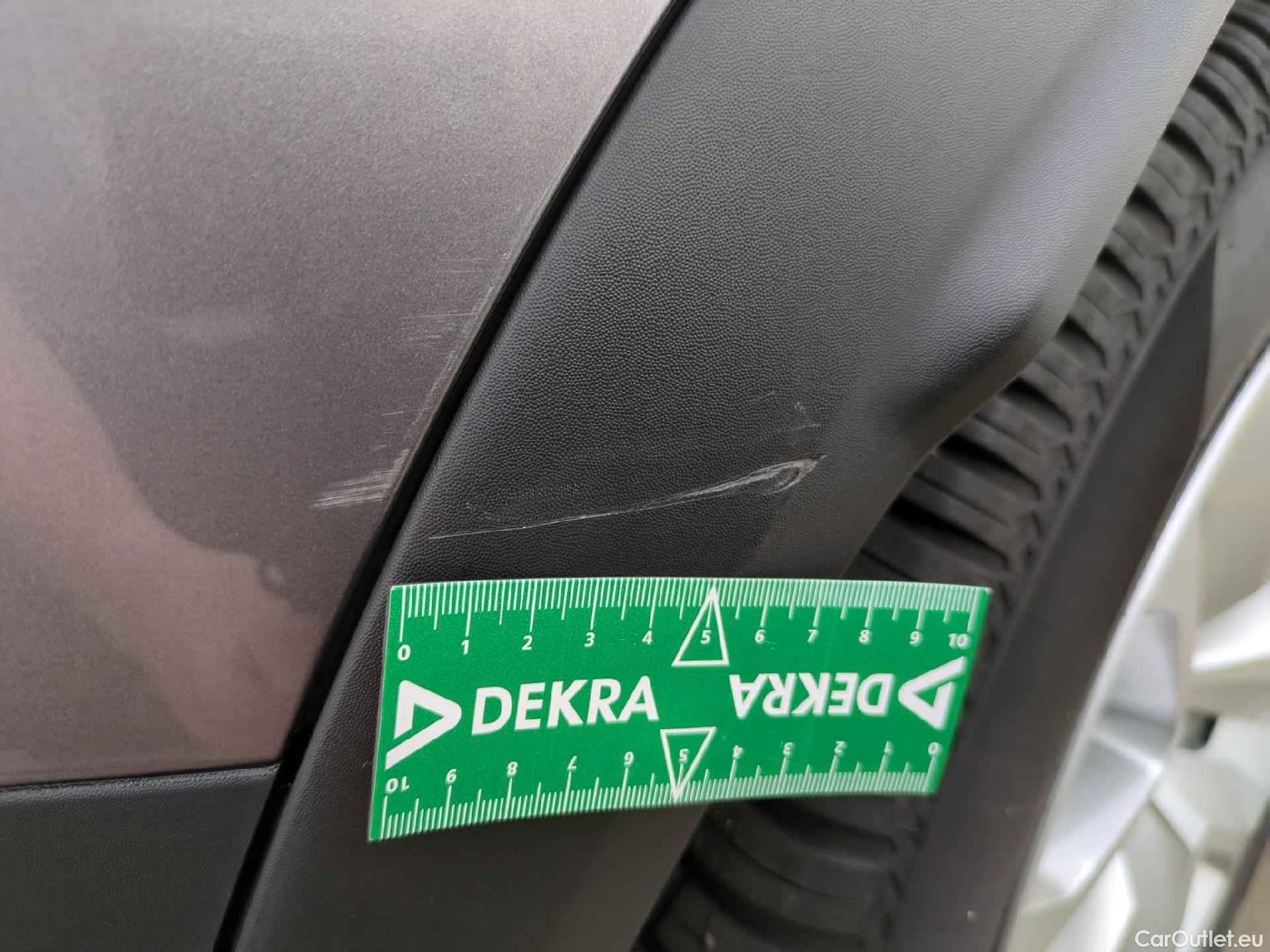  Renault  Captur  II Business 1.5 dCi 95CV BVM6 E6dT #26