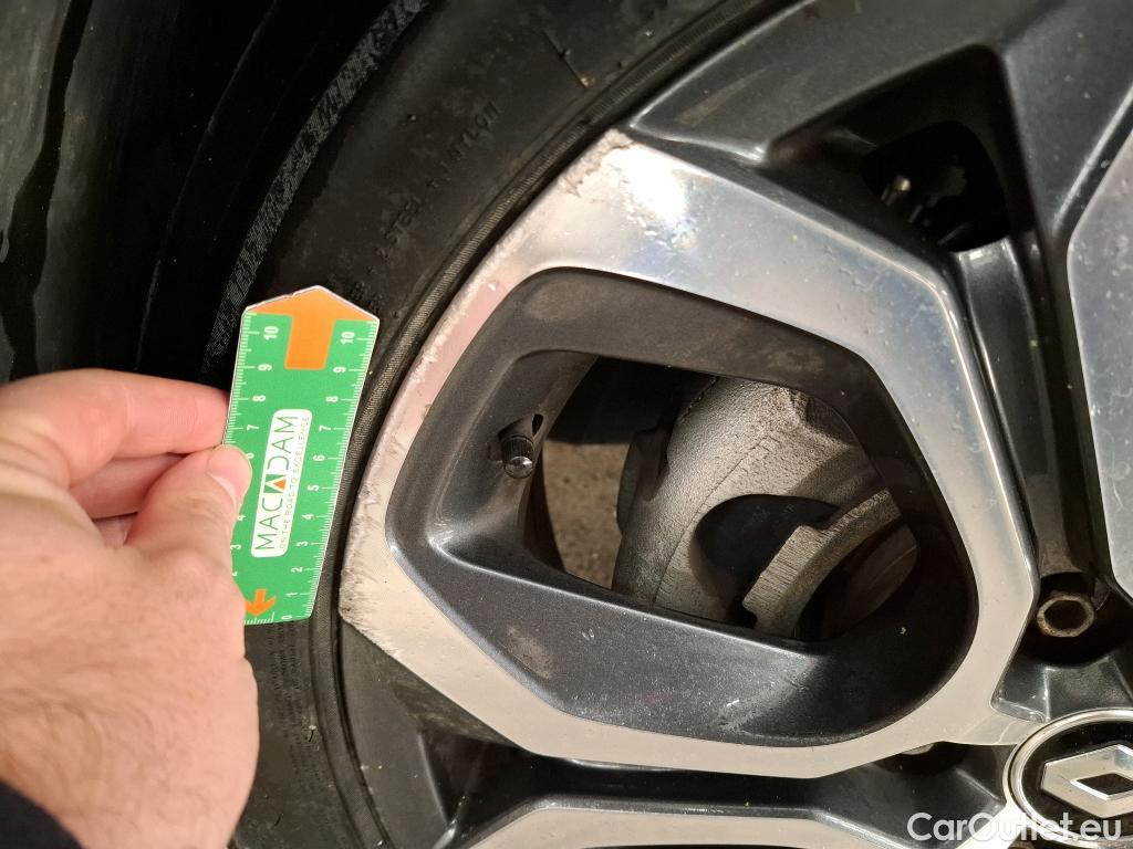  Renault  Captur  / 2019 / 5P / SUV Intens E-Tech hybride recharg 160 / TRANSFO VP/VF #6