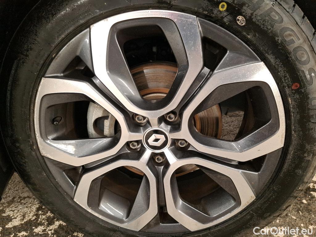  Renault  Captur  / 2019 / 5P / SUV Intens E-Tech hybride recharg 160 / TRANSFO VP/VF #5