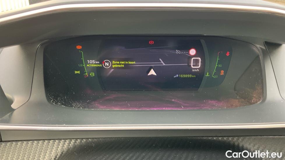 Peugeot  2008 1.2 puretech gt 96kW #11