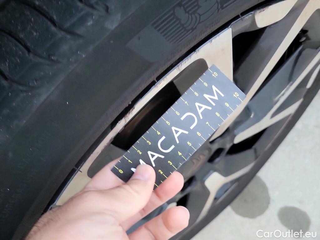  Citroen  C5 CITROEN  Aircross / 2018 / 5P / todoterreno BlueHdi 96kW (130CV) S&S Feel #2