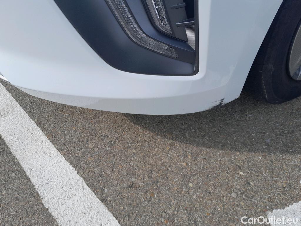 Hyundai   Ioniq HYUNDAI / 2019 / 5P / berlina con portón 1.6 GDI HEV Klass DCT #7
