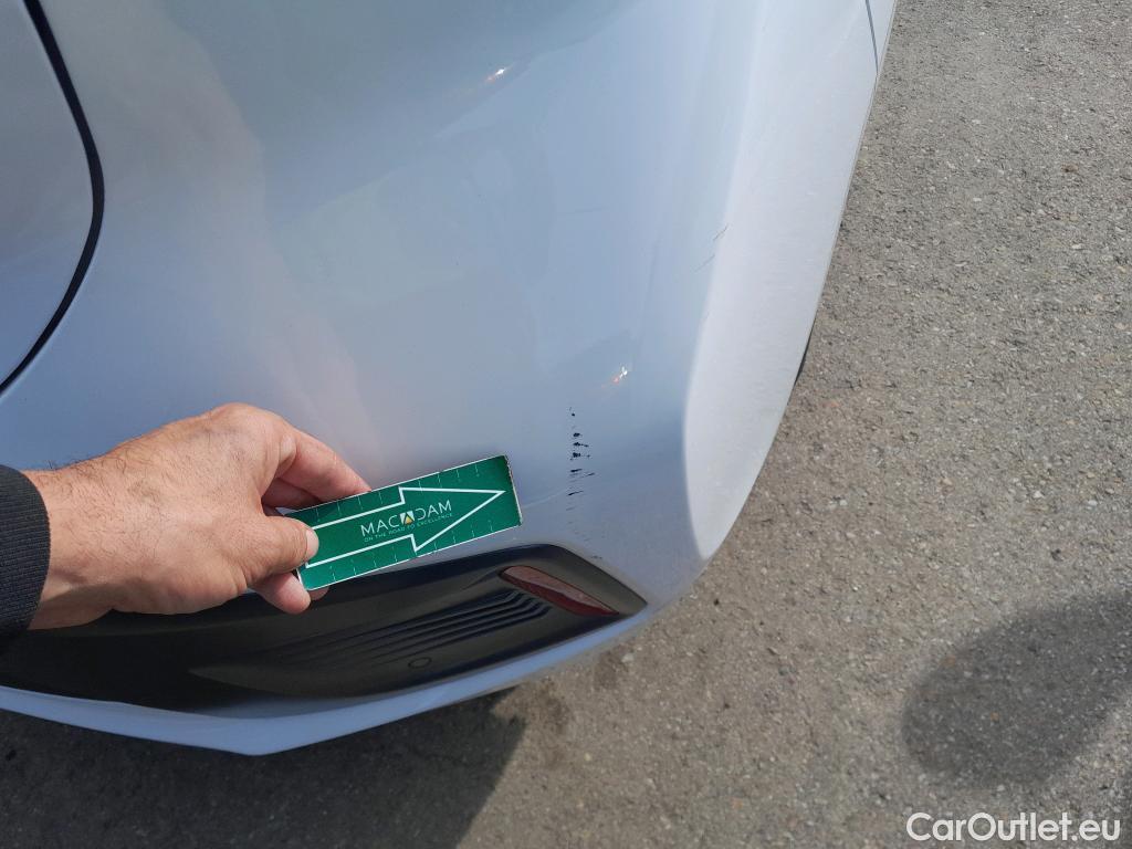 Hyundai   Ioniq HYUNDAI / 2019 / 5P / berlina con portón 1.6 GDI HEV Klass DCT #10