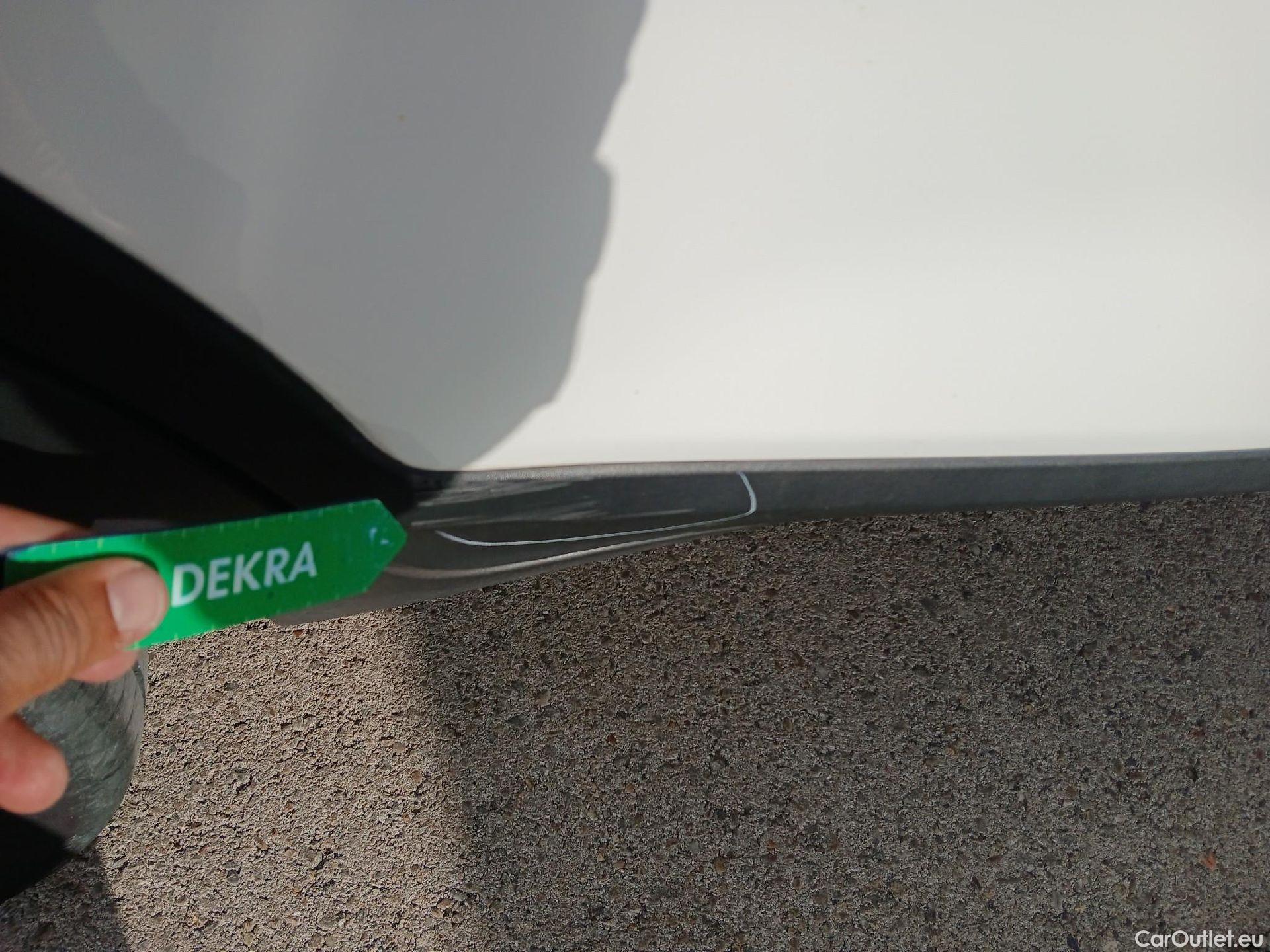 KIA  STONIC KIA  / 2017 / 5P / todoterreno 1.2 DPi 62kW (84CV) Drive #12