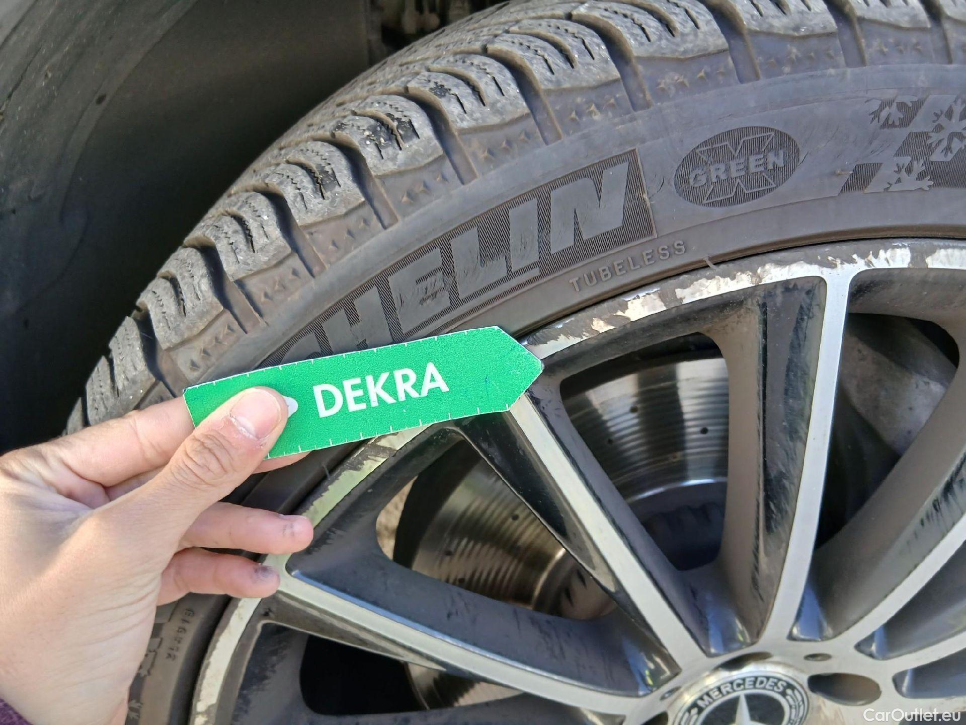  Mercedes  G-Klasee MERCEDES-BENZ Clase GLC / 2019 / 5P / todoterreno GLC 300 d 4MATIC #9