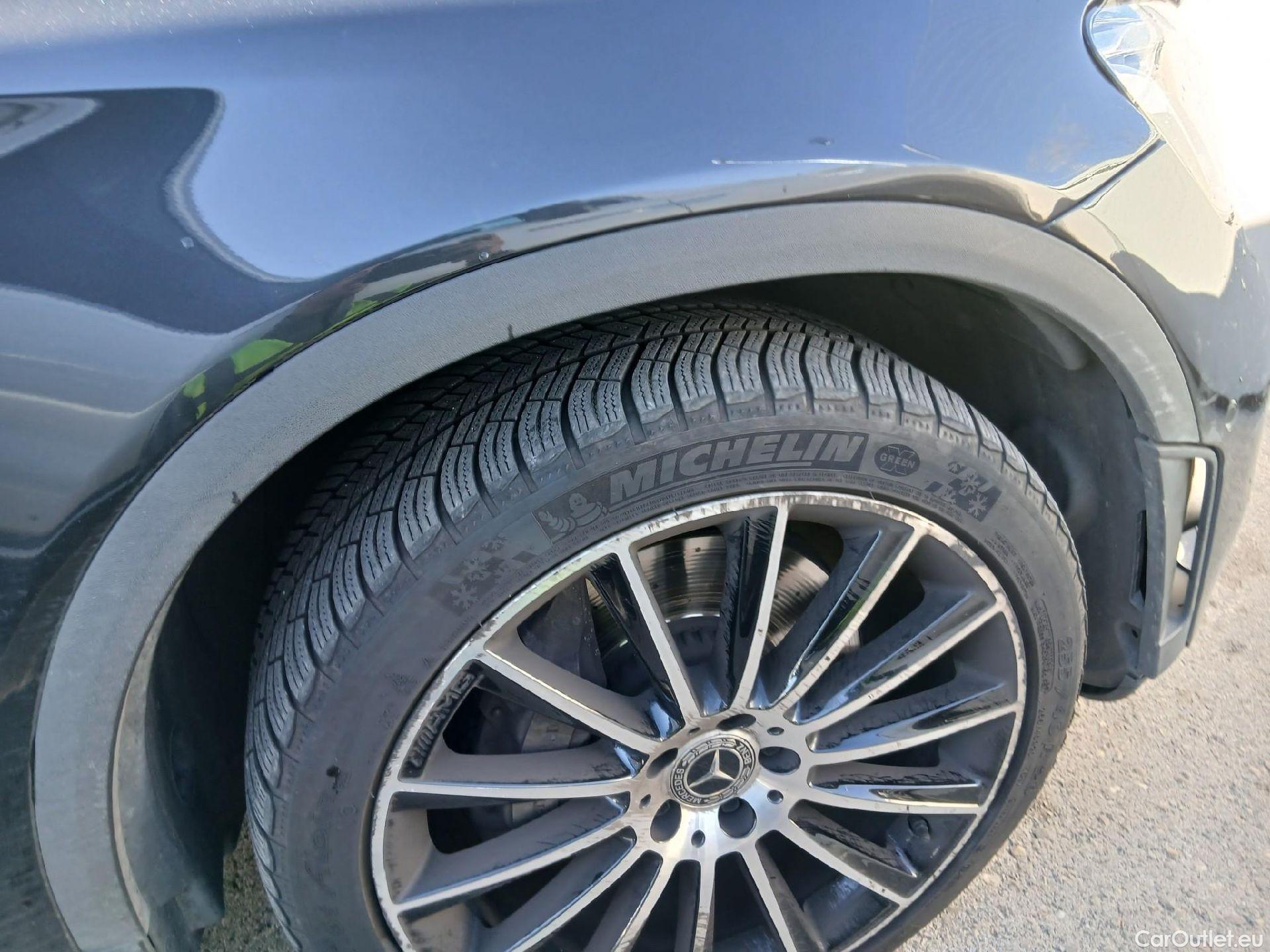  Mercedes  G-Klasee MERCEDES-BENZ Clase GLC / 2019 / 5P / todoterreno GLC 300 d 4MATIC #35