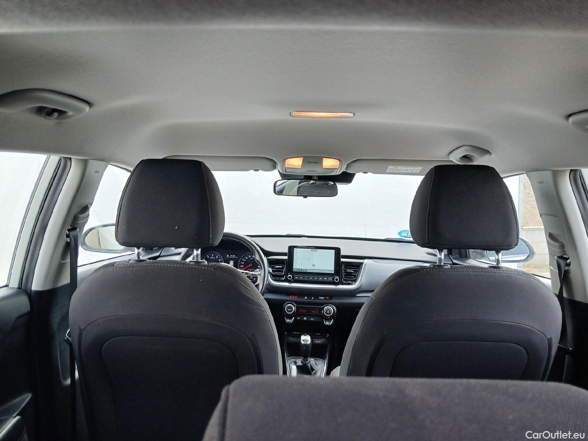 KIA  STONIC  Drive 1.0 T-GDI 100CV MT6 E6d #10