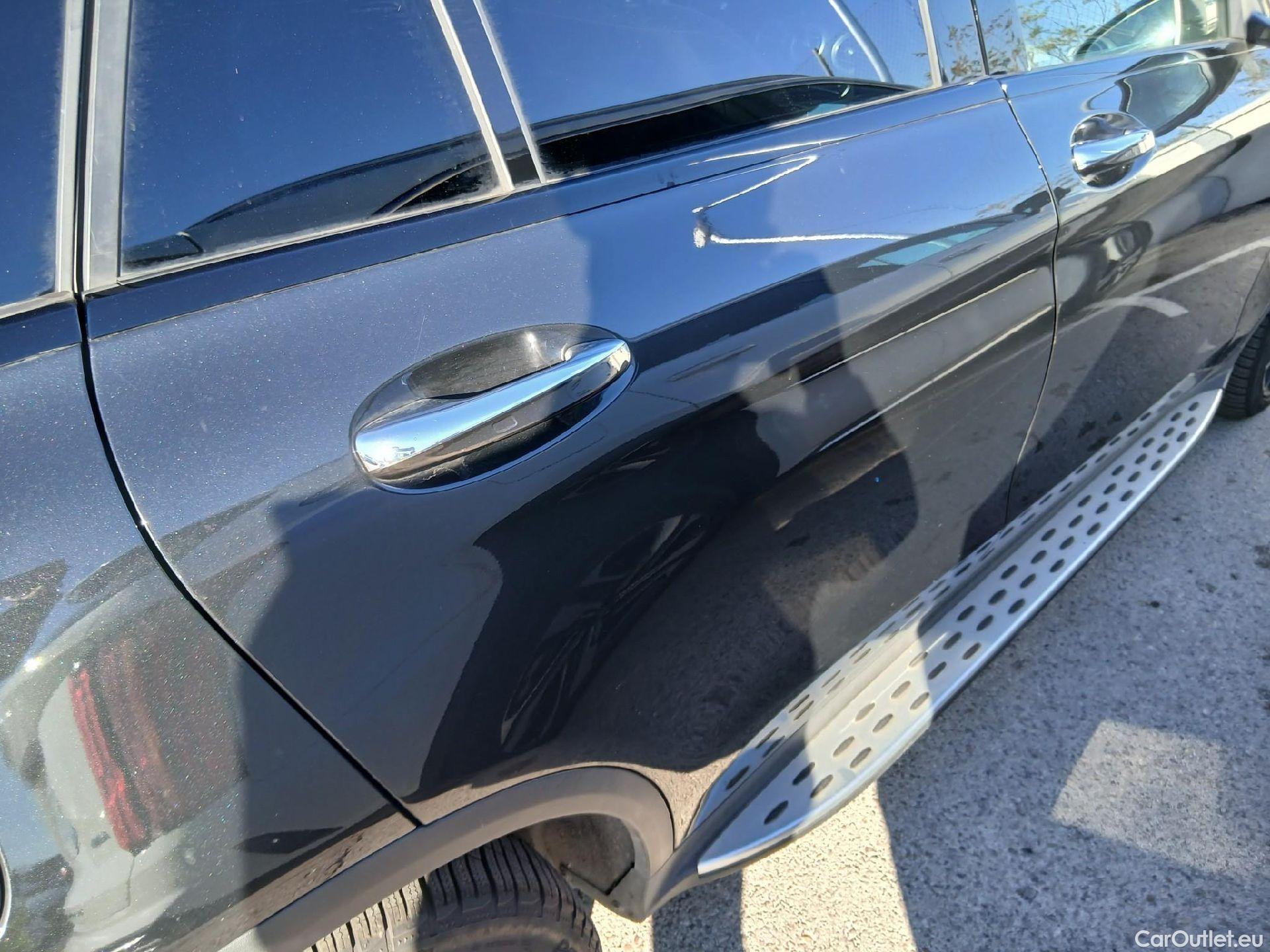  Mercedes  G-Klasee MERCEDES-BENZ Clase GLC / 2019 / 5P / todoterreno GLC 300 d 4MATIC #29