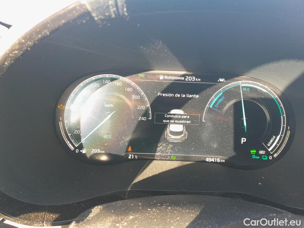  KIA  XCeed KIA  / 2019 / 5P / todoterreno 1.6 GDi PHEV 104kW (141CV) eTech #11
