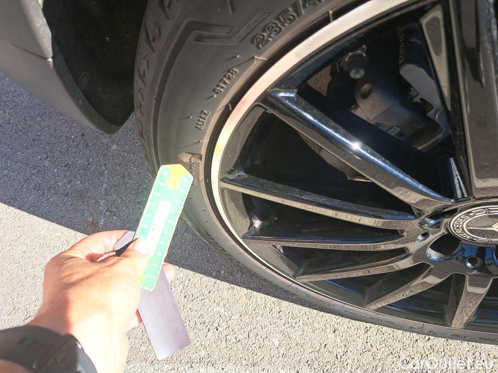  Mercedes  GLA Clase   200 d (247.712)AMG AMG Line 150CV AT8 E6d #2