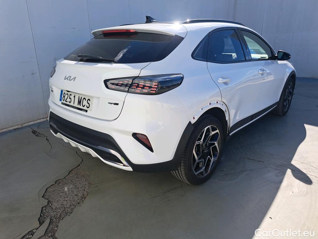 KIA  XCeed KIA  / 2022 / 5P / todoterreno 1.5 MHEV GT-line 118kW (160CV) DCT #2