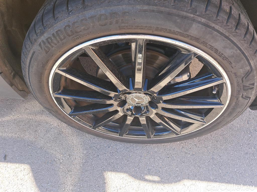  Mercedes  GLA Clase   200 d (247.712)AMG AMG Line 150CV AT8 E6d #10