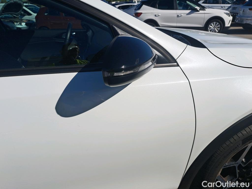 KIA  XCeed KIA  / 2022 / 5P / todoterreno 1.5 MHEV GT-line 118kW (160CV) DCT #21