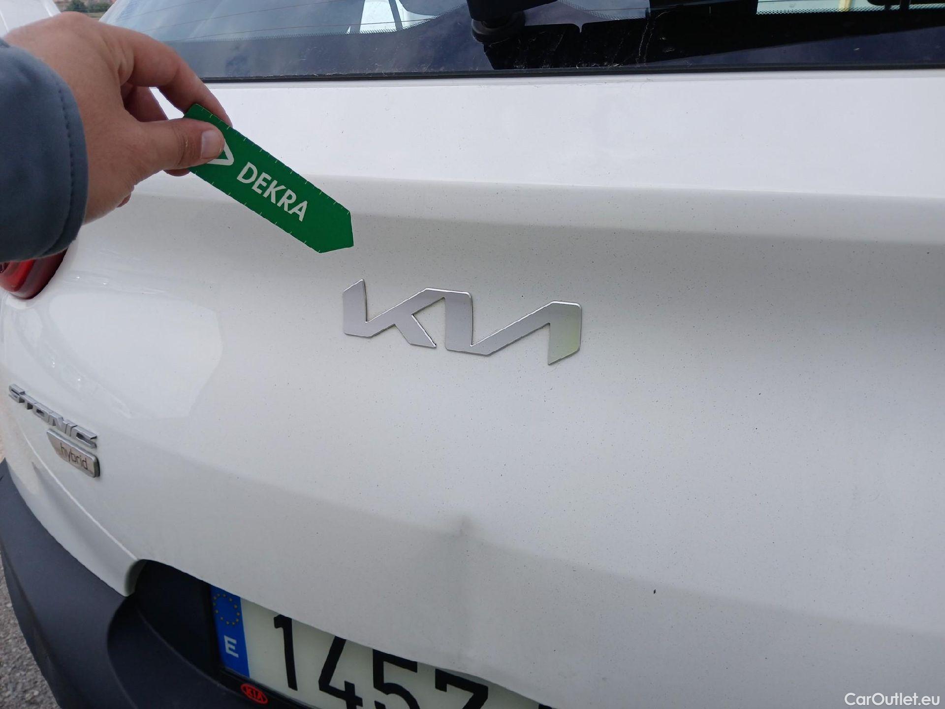 KIA  STONIC  Drive 1.0 T-GDI 100CV MT6 E6d #18