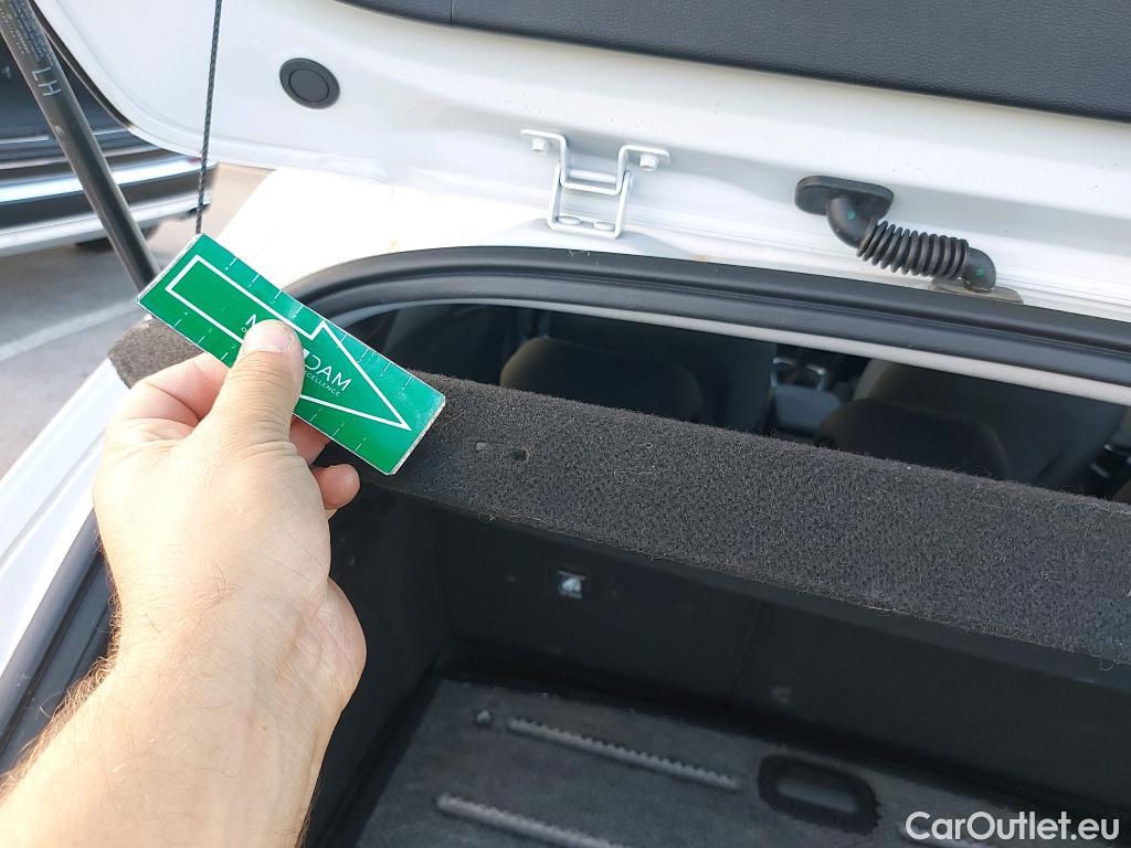 KIA  Cee'd KIA Ceed / 2021 / 5P / berlina con portón 1.0 T-GDi 74kW (100CV) Concept #7