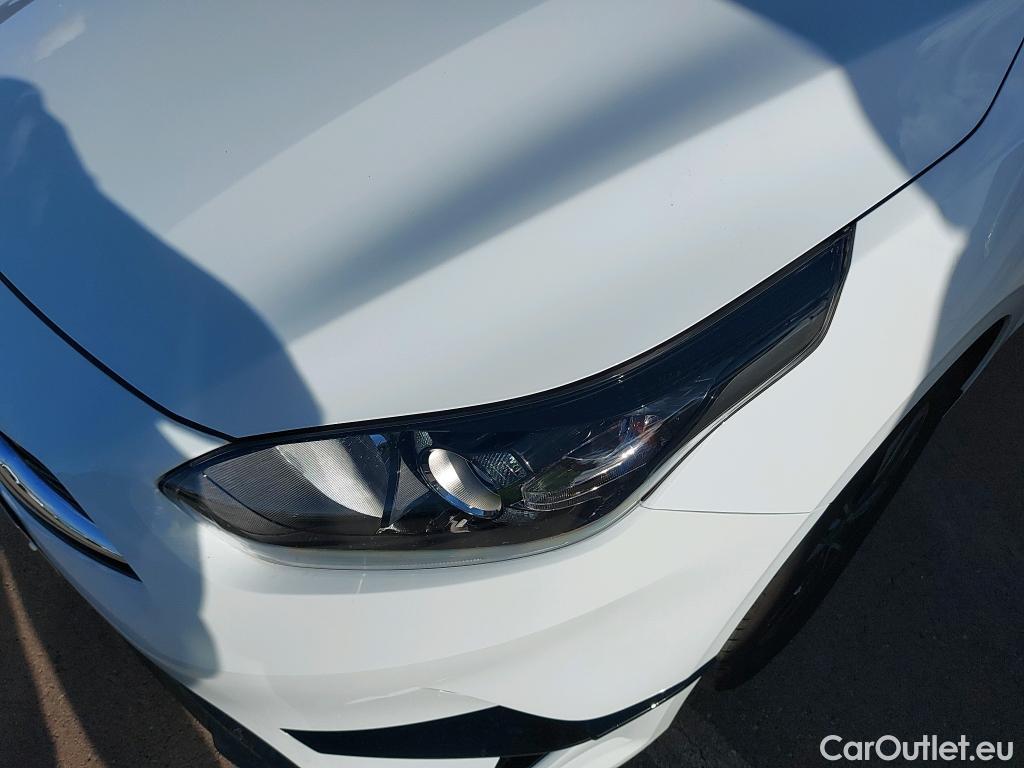 KIA  Cee'd KIA Ceed / 2021 / 5P / berlina con portón 1.0 T-GDi 74kW (100CV) Concept #17