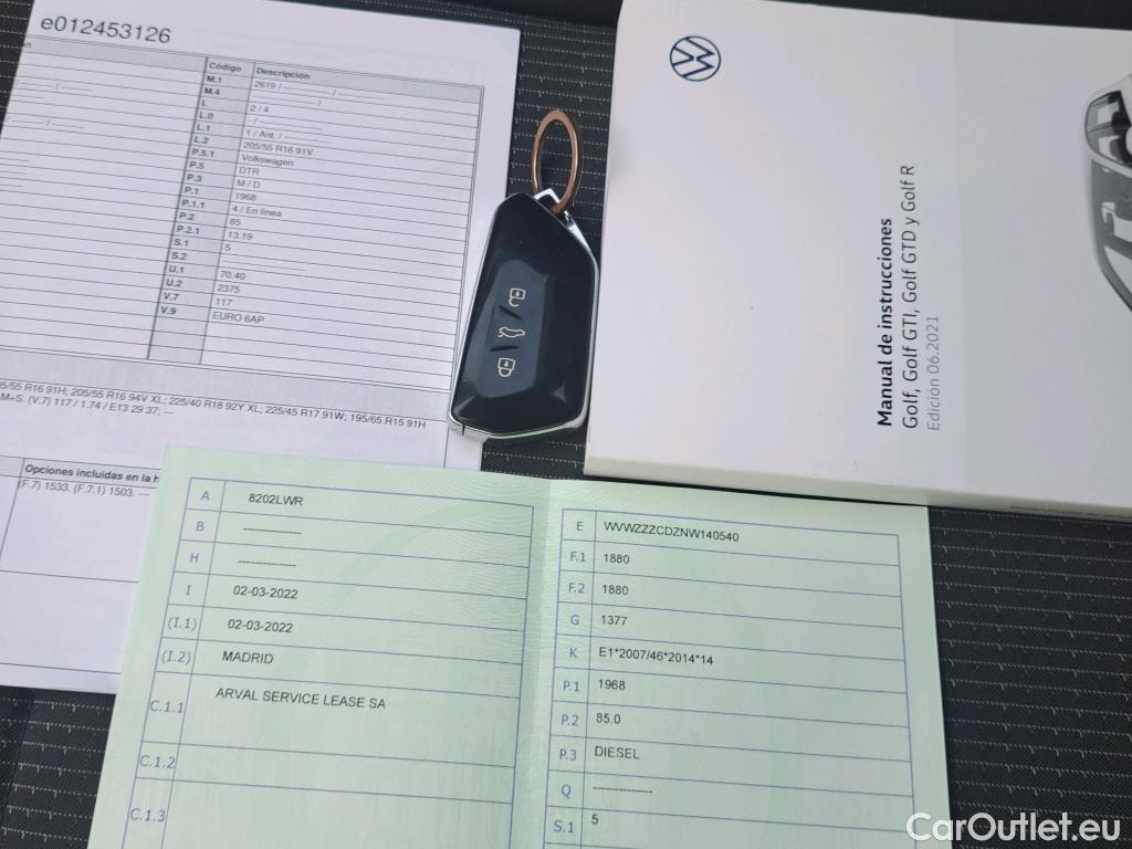 Volkswagen  Golf  VIII Berlina 2.0 TDI 115CV MT6 E6d #2