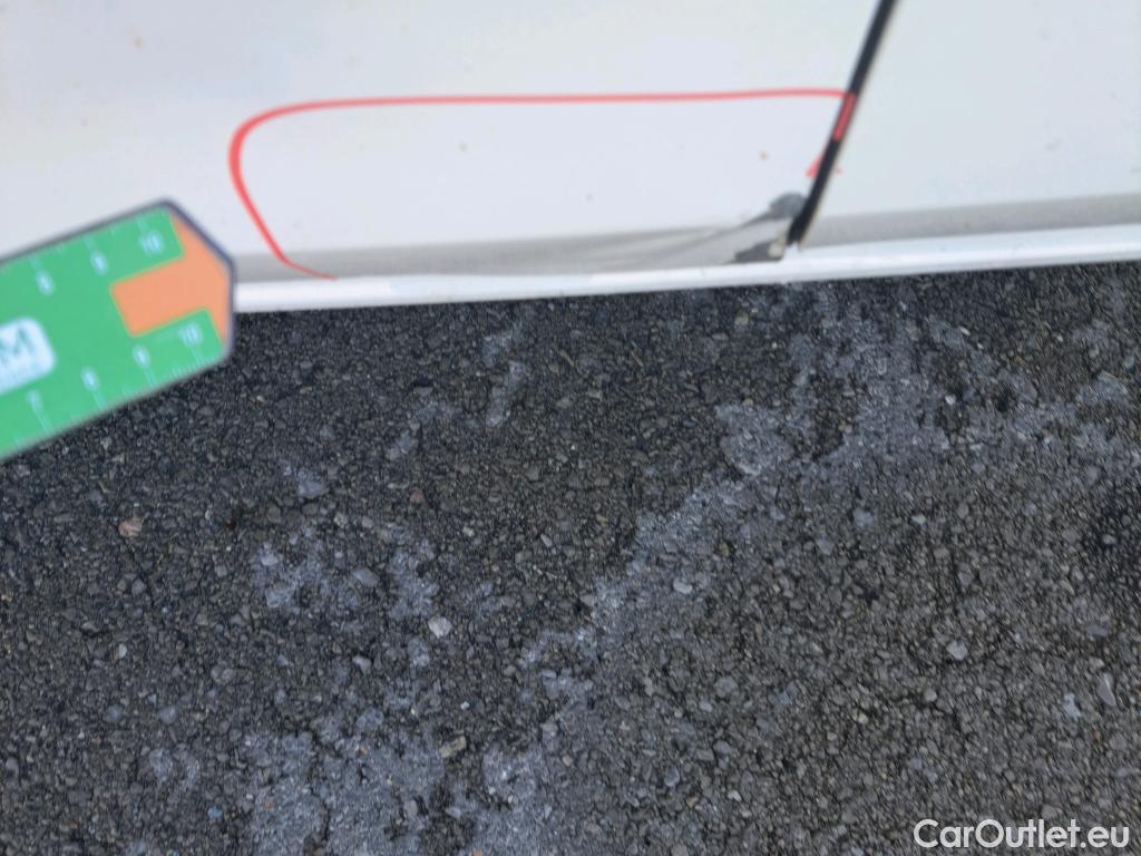 Volkswagen  Golf  VIII Berlina 2.0 TDI 115CV MT6 E6d #6