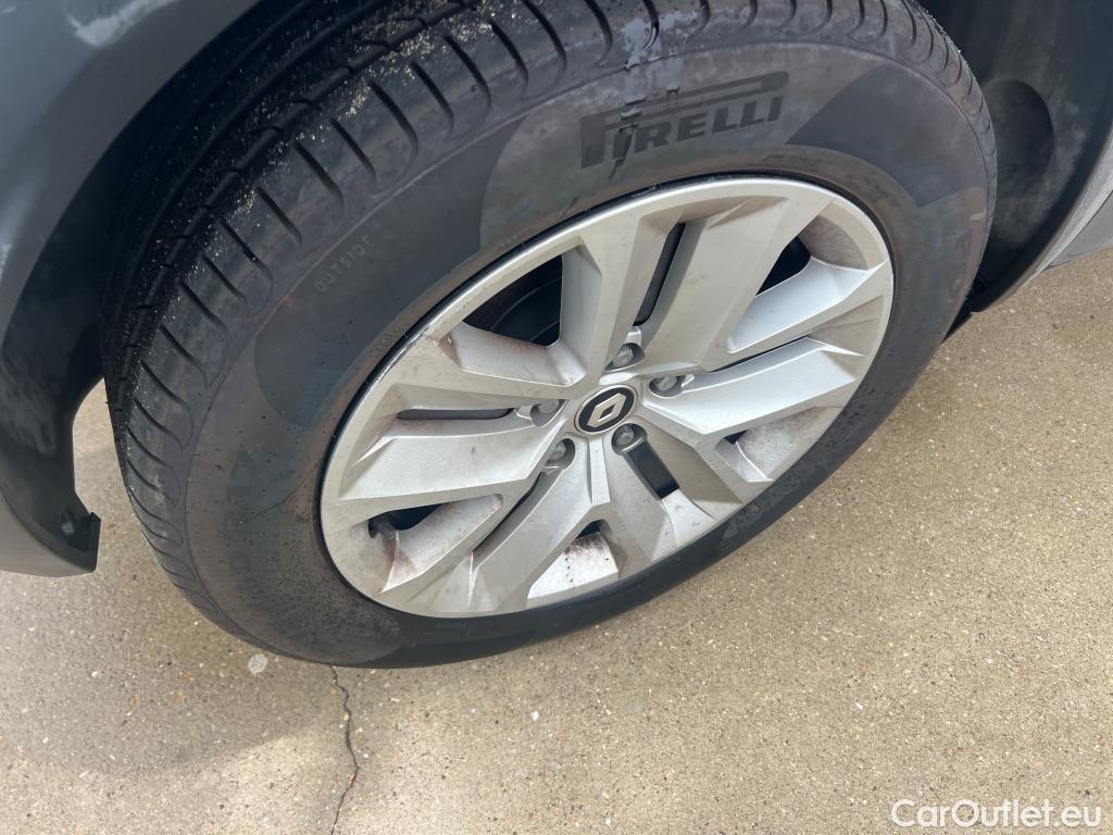 Renault  Captur  II Evolution 1.6 E-TECH Plug-in ATV E6d #23