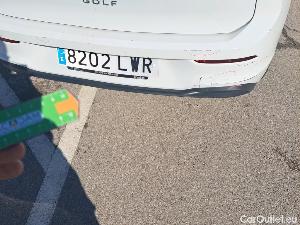 Volkswagen  Golf  VIII Berlina 2.0 TDI 115CV MT6 E6d #24