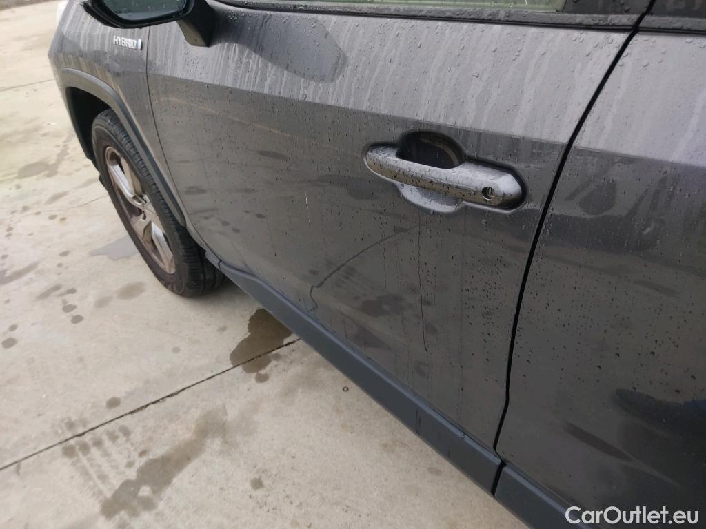  Toyota  RAV4 TOYOTA  / 2018 / 5P / todoterreno 2.5l 220H Advance #13