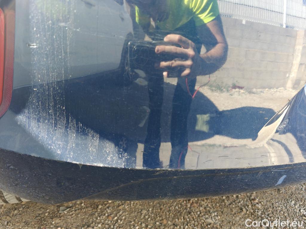  Opel  Corsa OPEL  / 2019 / 5P / berlina con portón 1.5D DT 74kW (100CV) Edition #40