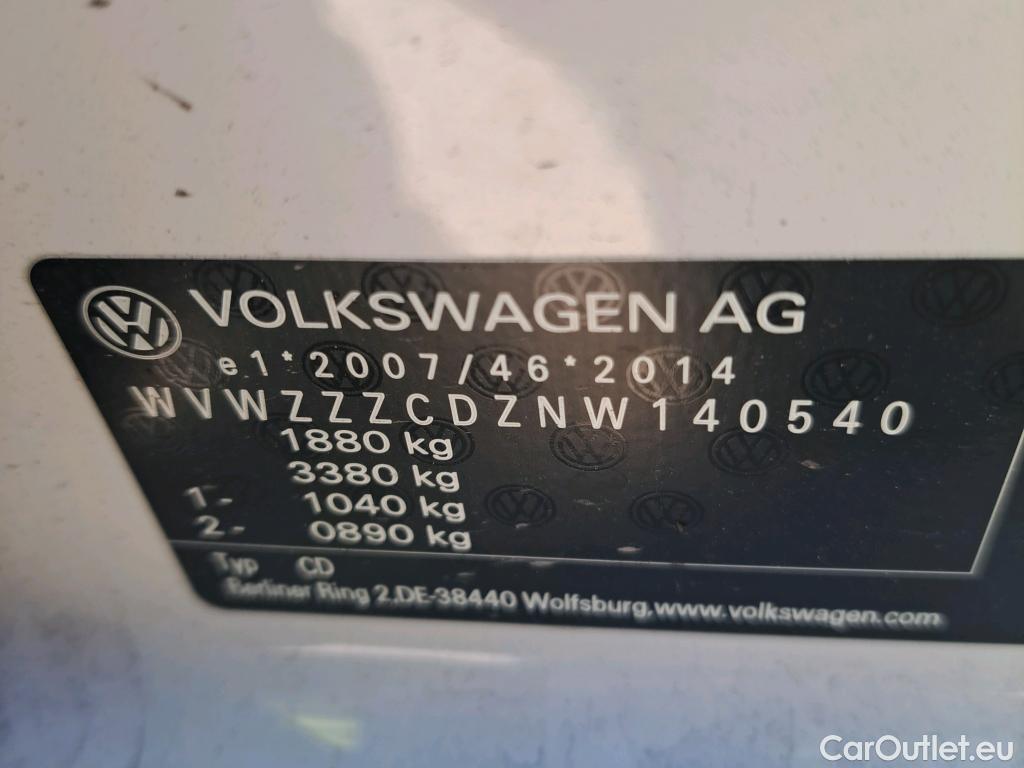 Volkswagen  Golf  VIII Berlina 2.0 TDI 115CV MT6 E6d #18