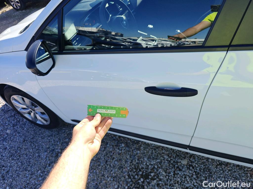  Renault  Clio RENAULT  / 2019 / 5P / berlina con portón Business TCe 74 kW (100CV) GLP #8