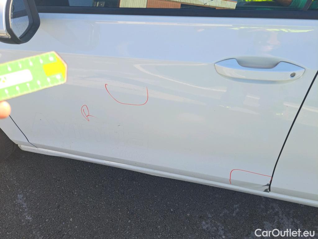 Volkswagen  Golf  VIII Berlina 2.0 TDI 115CV MT6 E6d #5