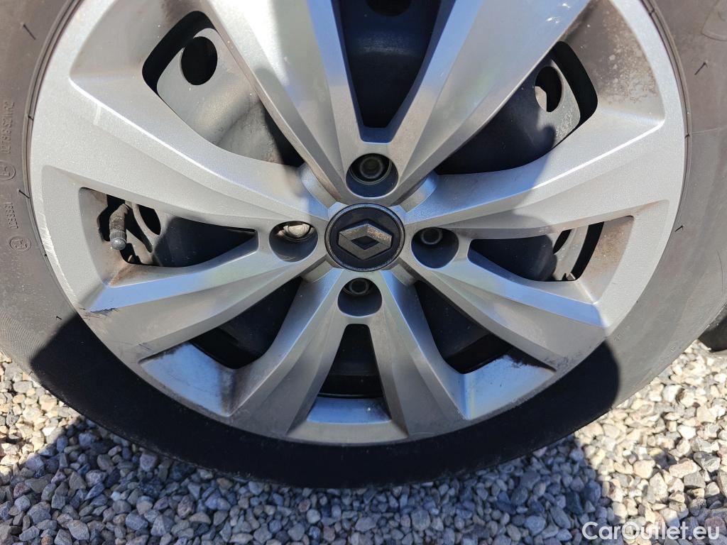  Renault  Clio RENAULT  / 2019 / 5P / berlina con portón Business TCe 74 kW (100CV) GLP #28