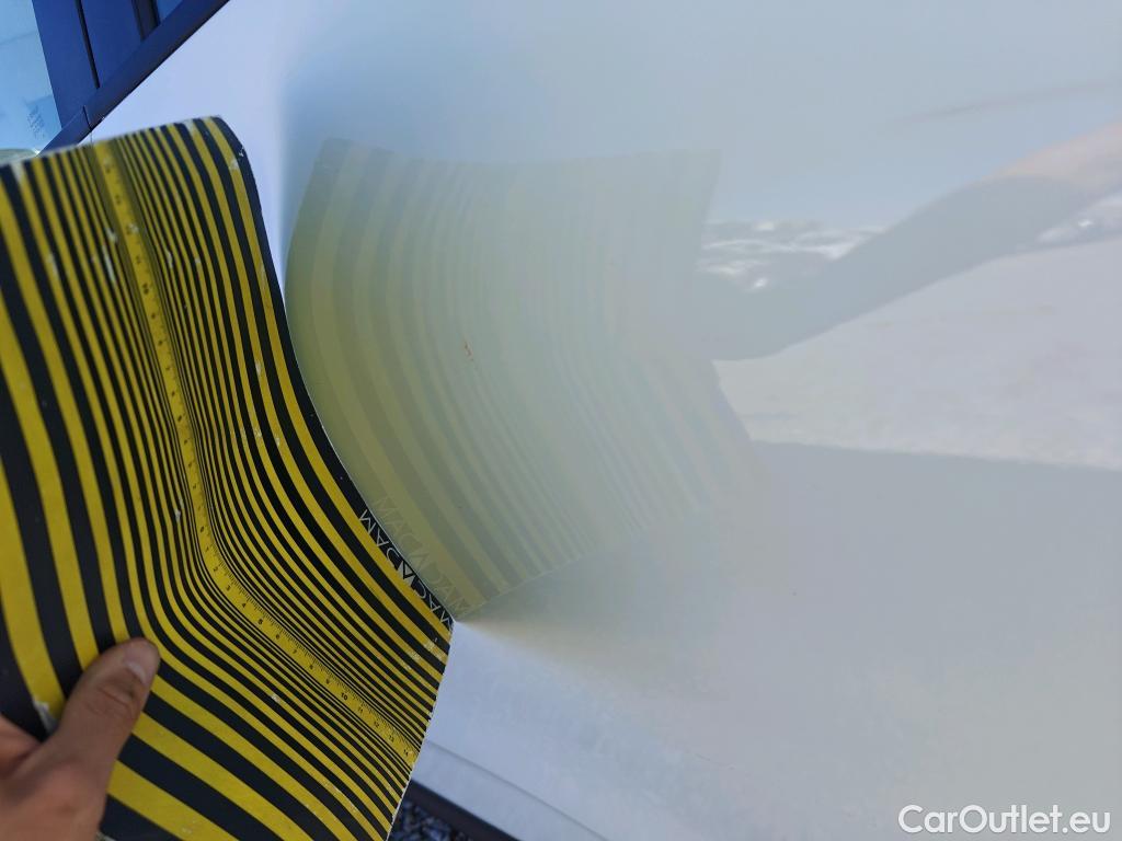  Renault  Clio RENAULT  / 2019 / 5P / berlina con portón Business TCe 74 kW (100CV) GLP #6