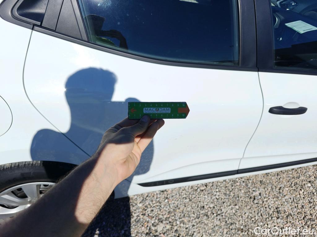  Renault  Clio RENAULT  / 2019 / 5P / berlina con portón Business TCe 74 kW (100CV) GLP #35