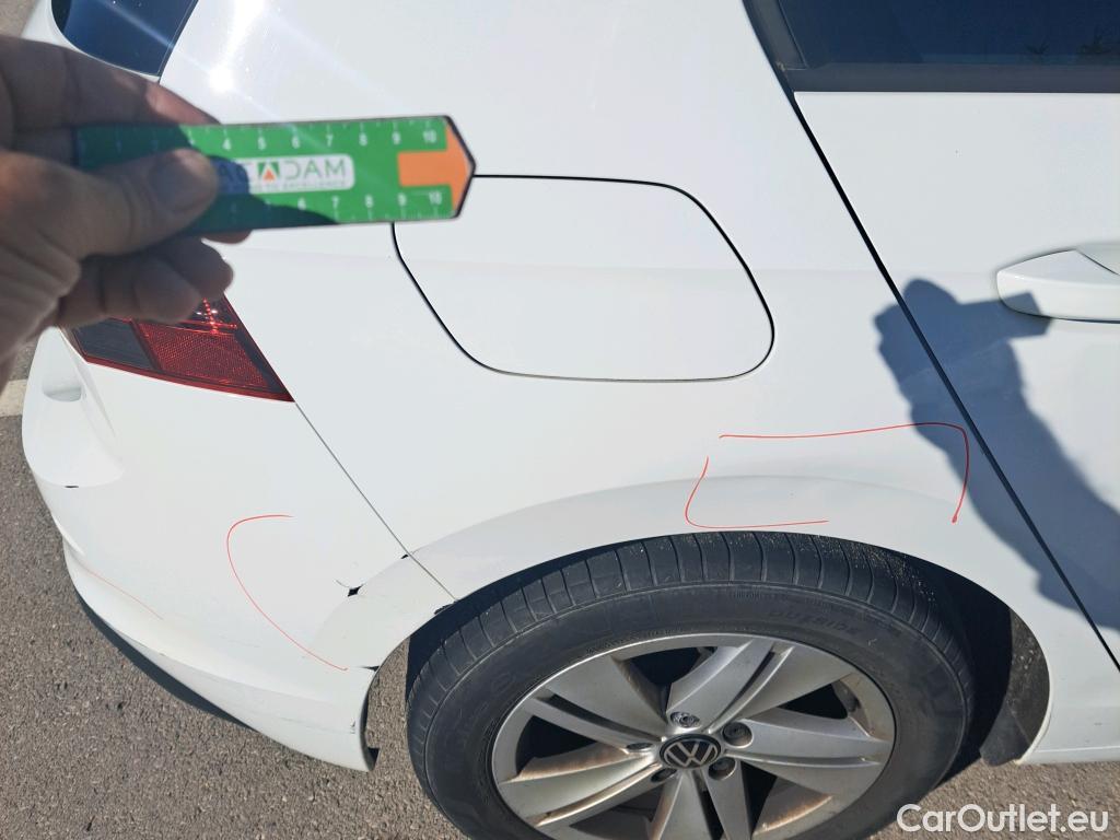 Volkswagen  Golf  VIII Berlina 2.0 TDI 115CV MT6 E6d #3