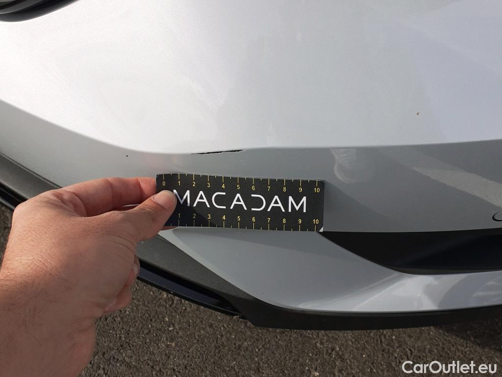  Volvo  XC 40 VOLVO XC40 / 2017 / 5P / todoterreno 1.5 T5 Twin Recharge R-Design Exp Auto #14