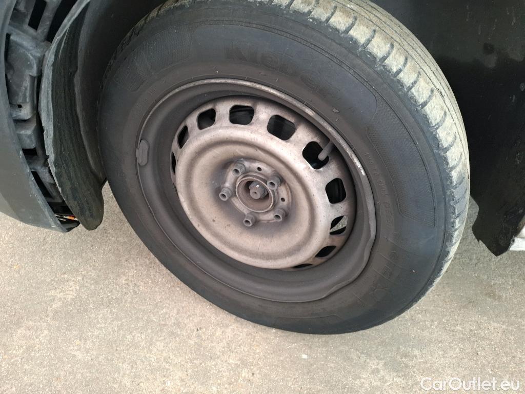 Citroen  Berlingo  Fourgon Club M 650 1.5 BlueHDi 100CV BVM5 E6dT #70