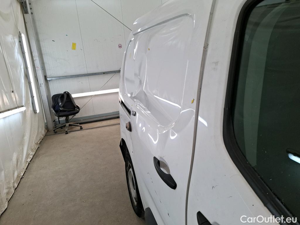 Citroen  Berlingo  Fourgon Club M 650 1.5 BlueHDi 100CV BVM5 E6dT #10