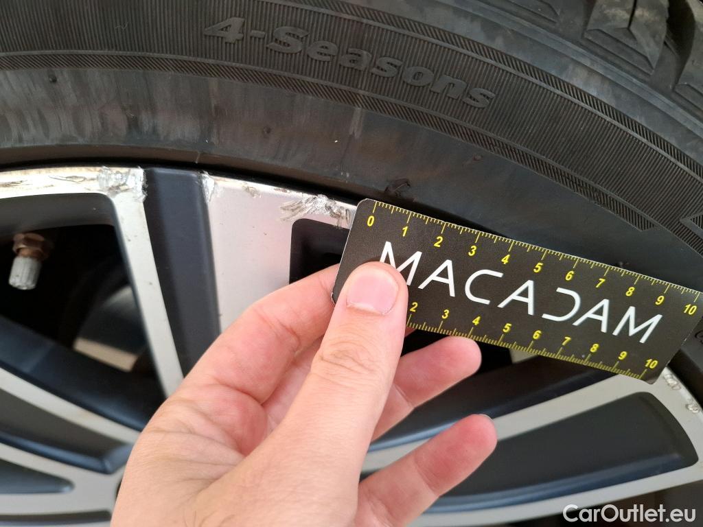  Mini  Countryman MINI  / 2020 / 5P / Crossover Cooper SE ALL4 Yours 125+95ch BVA6 #25