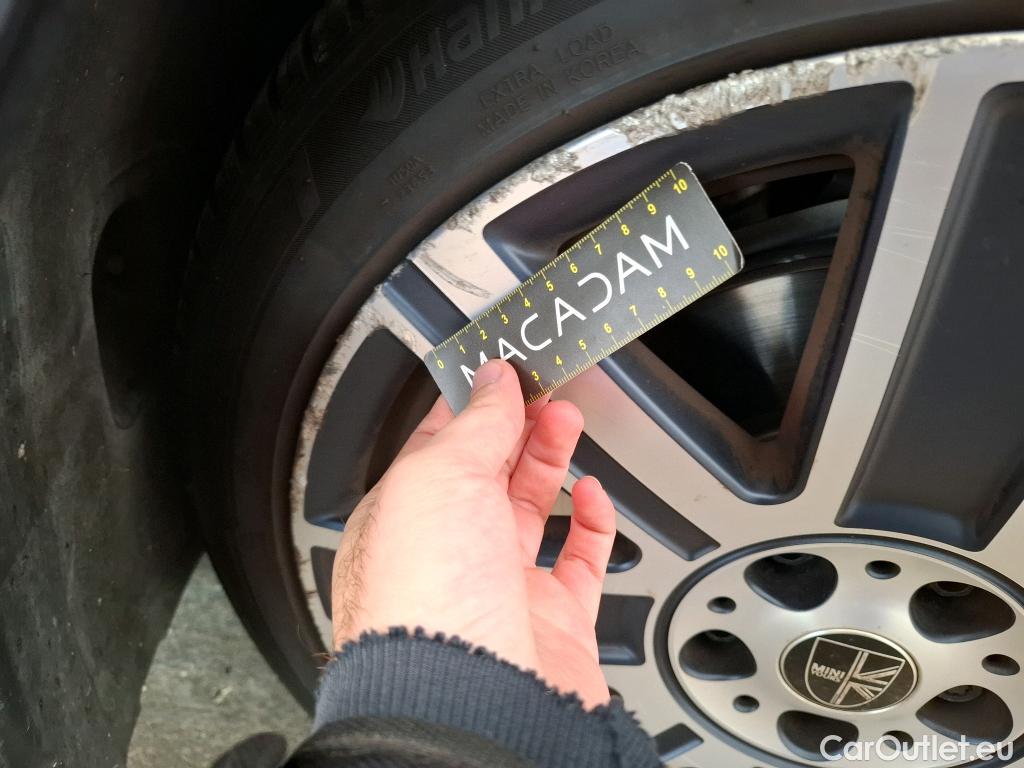  Mini  Countryman MINI  / 2020 / 5P / Crossover Cooper SE ALL4 Yours 125+95ch BVA6 #15