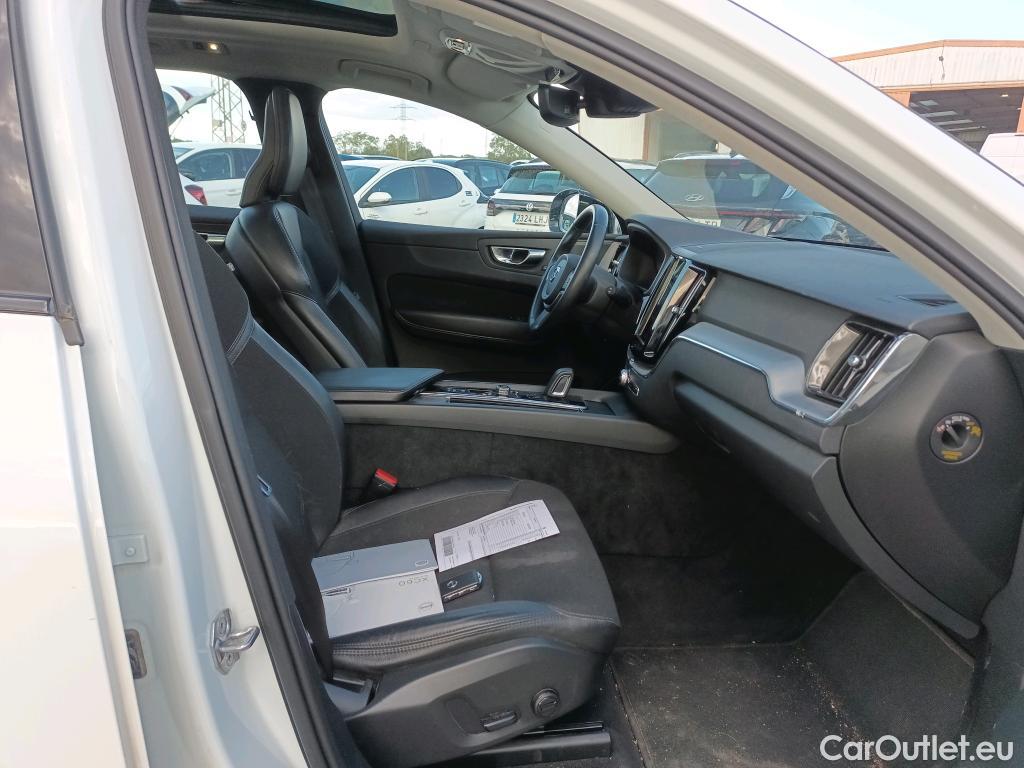 Volvo  XC60 VOLVO  / 2017 / 5P / todoterreno 2.0 T6 AWD Recharge R-Design Exp Auto #6