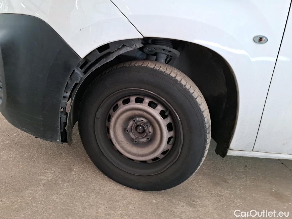 Citroen  Berlingo  Fourgon Club M 650 1.5 BlueHDi 100CV BVM5 E6dT #104