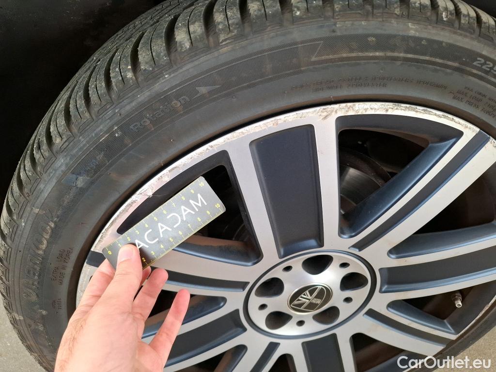  Mini  Countryman MINI  / 2020 / 5P / Crossover Cooper SE ALL4 Yours 125+95ch BVA6 #9